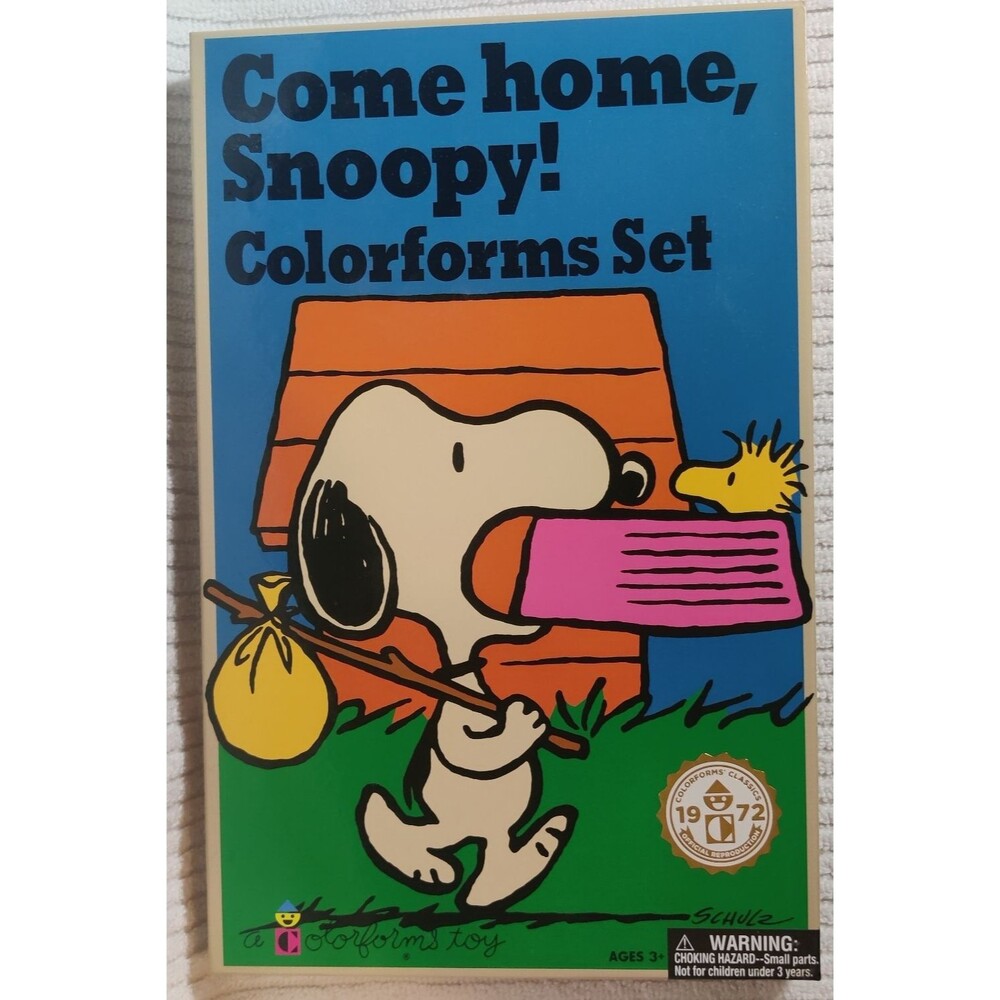 Peanuts Retro Reproduction, Snoopy Colorforms Classics Set  -NOB